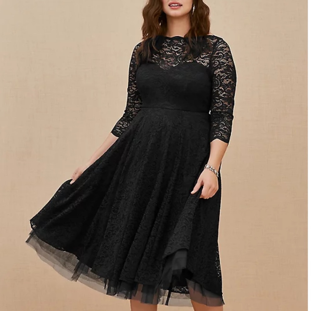 Torrid Black Lace Midi Illusion Size 16 Special Occasion Dress BNWT